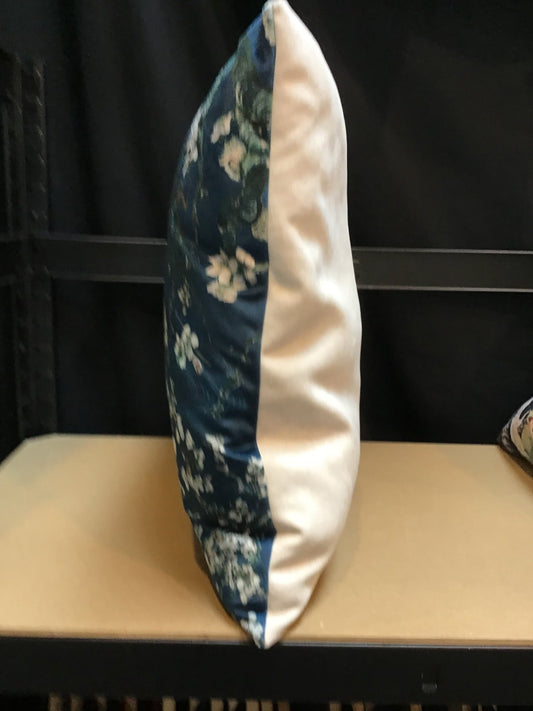 Kussen Koi - Bamar Fashion